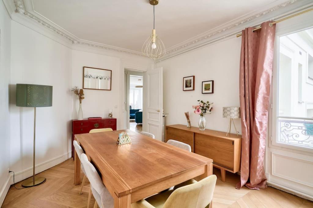 Superbe Appartement A 2 Min A Pied De La Station De Metro Párizs Kültér fotó